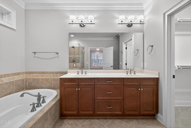 400 Village Loop Drive, Apex, NC 27502