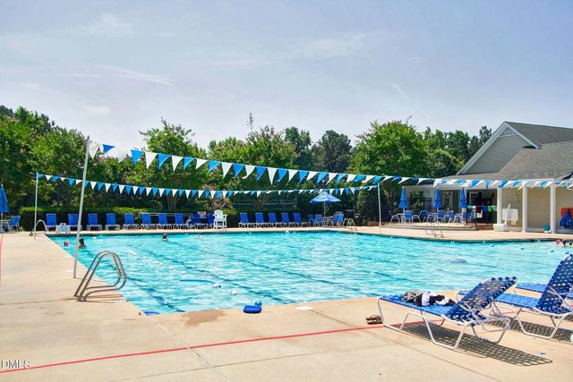 400 Village Loop Drive, Apex, NC 27502