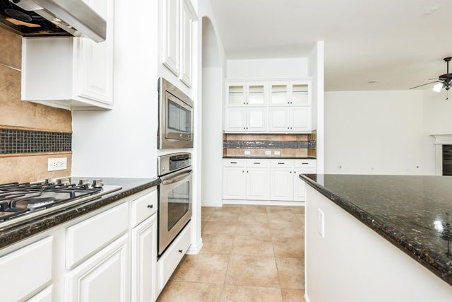 2114 Ascot Ln, Sugar Land, TX 77479