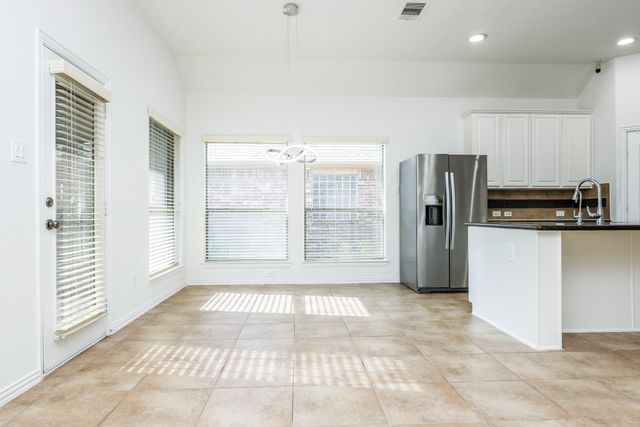 2114 Ascot Ln, Sugar Land, TX 77479