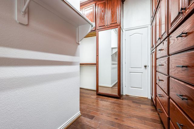 2114 Ascot Ln, Sugar Land, TX 77479