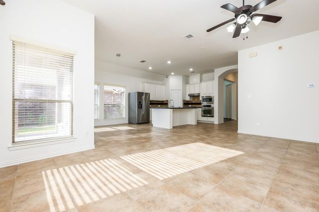 2114 Ascot Ln, Sugar Land, TX 77479
