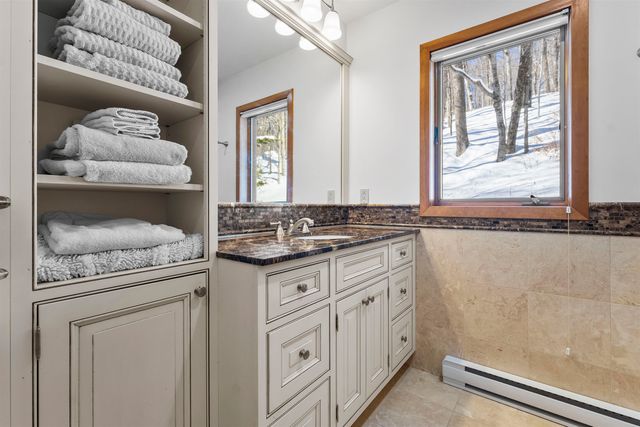 11 Roundtree Road, Winhall, VT 05340