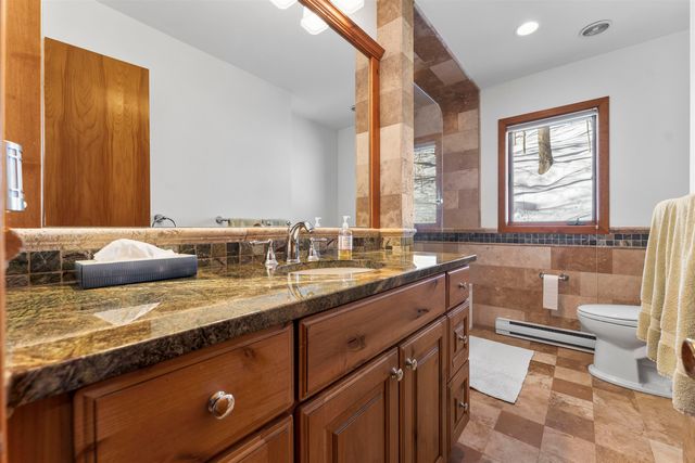 11 Roundtree Road, Winhall, VT 05340