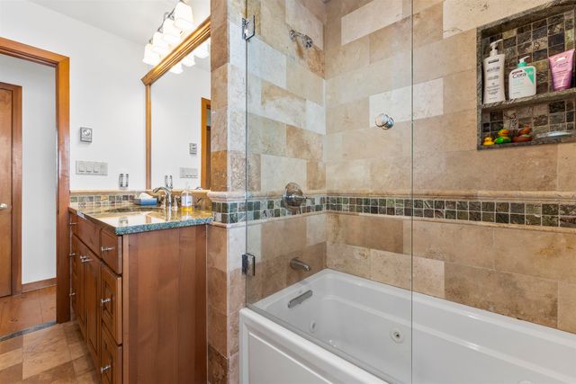 11 Roundtree Road, Winhall, VT 05340