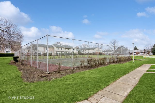 452 Mallview Lane, Bolingbrook, IL 60440