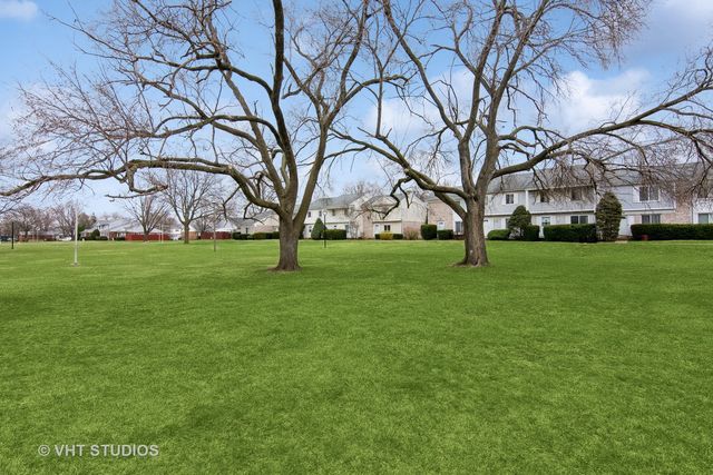 452 Mallview Lane, Bolingbrook, IL 60440