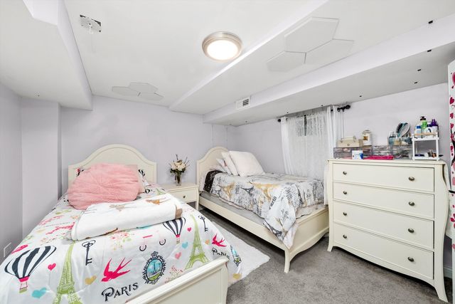 4512 S Laporte Avenue, Chicago, IL 60638