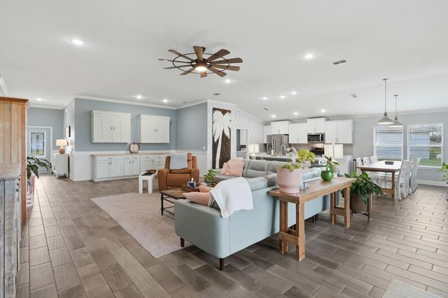 8 CROSSCUT COURT, Palm Coast, FL 32137