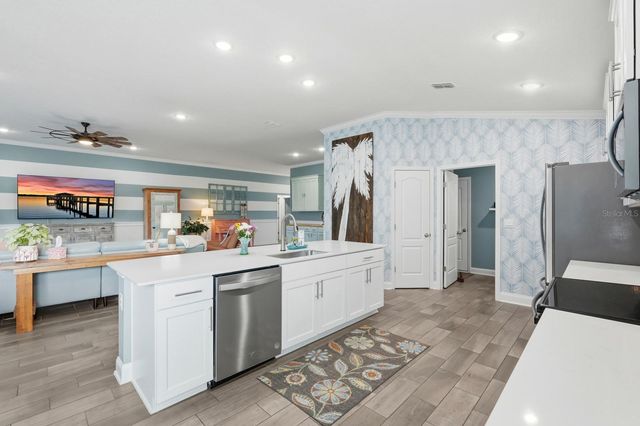 8 CROSSCUT COURT, Palm Coast, FL 32137