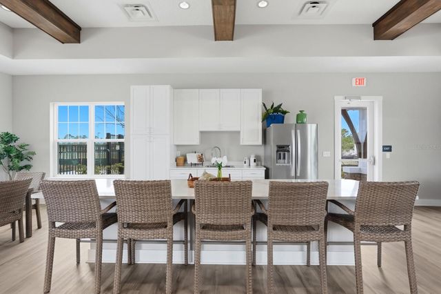 8 CROSSCUT COURT, Palm Coast, FL 32137