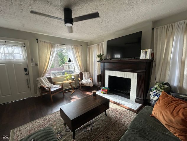 475 N Gibson Avenue, Indianapolis, IN 46219