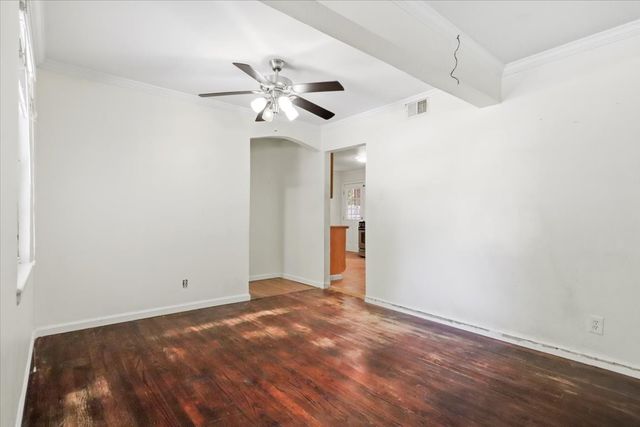 1944 Alhambra Street, Dallas, TX 75217