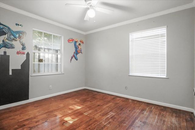 1944 Alhambra Street, Dallas, TX 75217