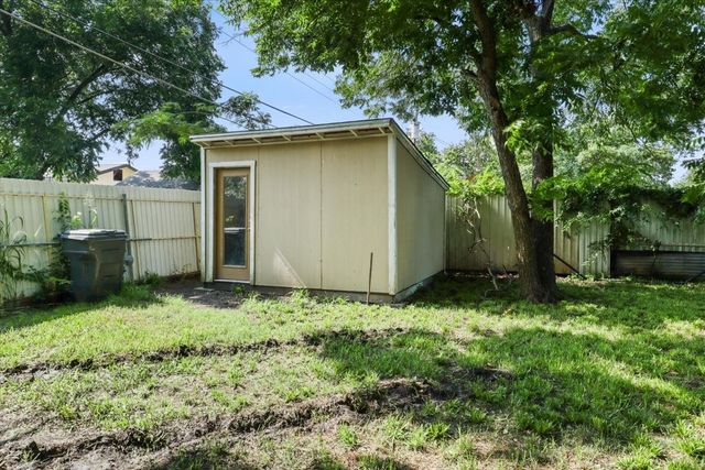1944 Alhambra Street, Dallas, TX 75217