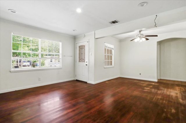 1944 Alhambra Street, Dallas, TX 75217