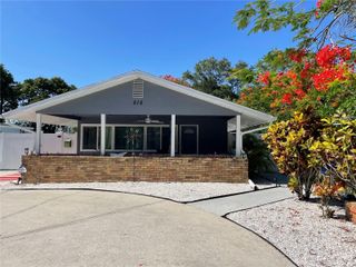 515 1ST AVENUE E, Bradenton, FL 34208