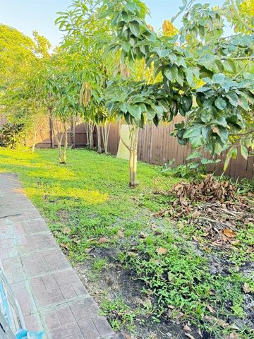 2940 NW 46 Street, Tamarac, FL 33309