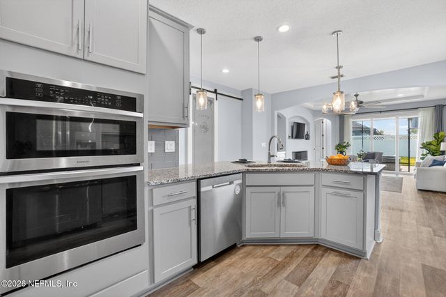 232 CREEKMORE Drive, St. Augustine, FL 32092