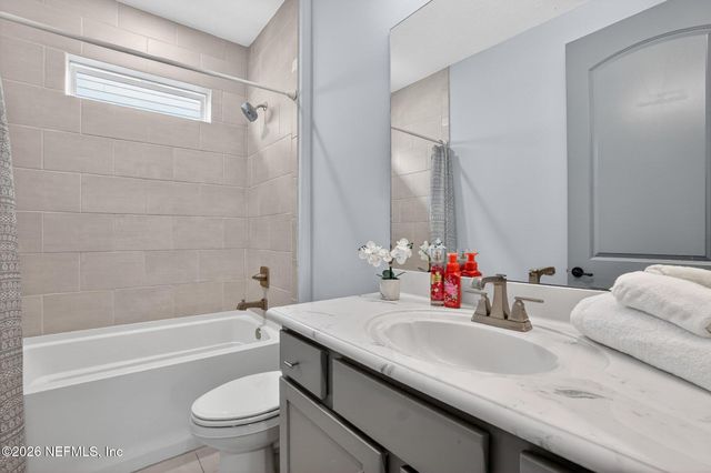 232 CREEKMORE Drive, St. Augustine, FL 32092