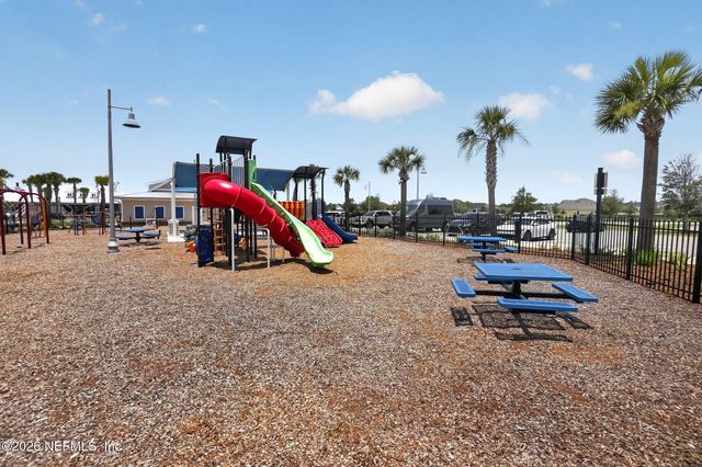 232 CREEKMORE Drive, St. Augustine, FL 32092