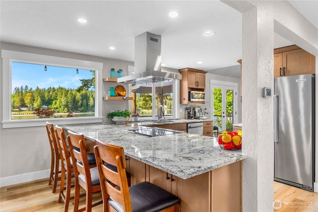 240 SE Mallard Beach Lane, Shelton, WA 98584