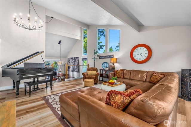 240 SE Mallard Beach Lane, Shelton, WA 98584