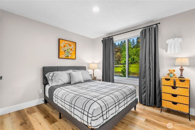 240 SE Mallard Beach Lane, Shelton, WA 98584