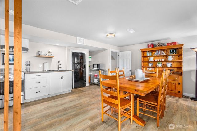 240 SE Mallard Beach Lane, Shelton, WA 98584