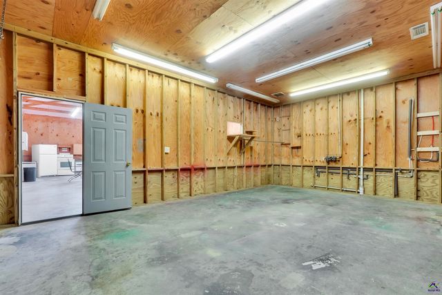 330 Locust Road, Locust Grove, GA 30248
