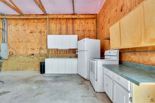 330 Locust Road, Locust Grove, GA 30248