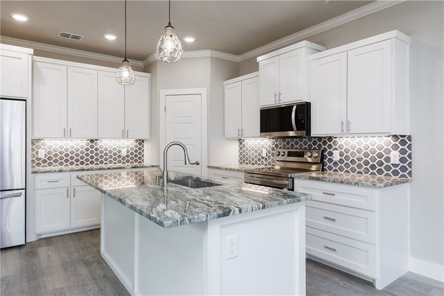 13970 Fortuna Bay Dr A, Corpus Christi, TX 78418