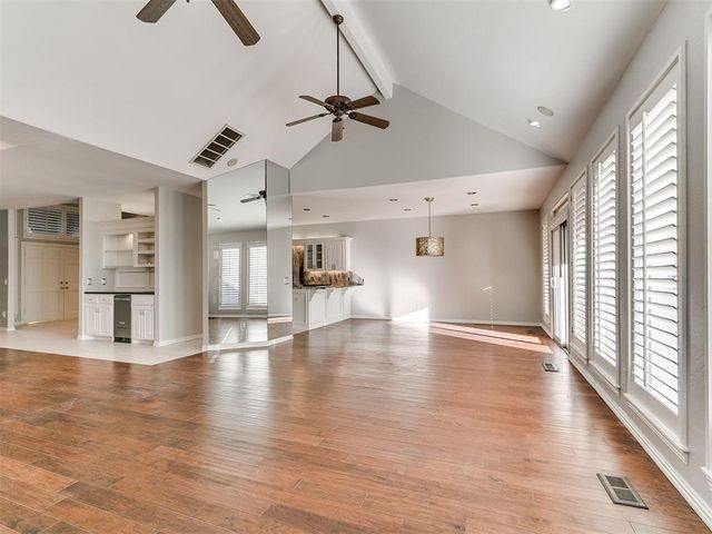 6016 Chestnut Court, Edmond, OK 73025