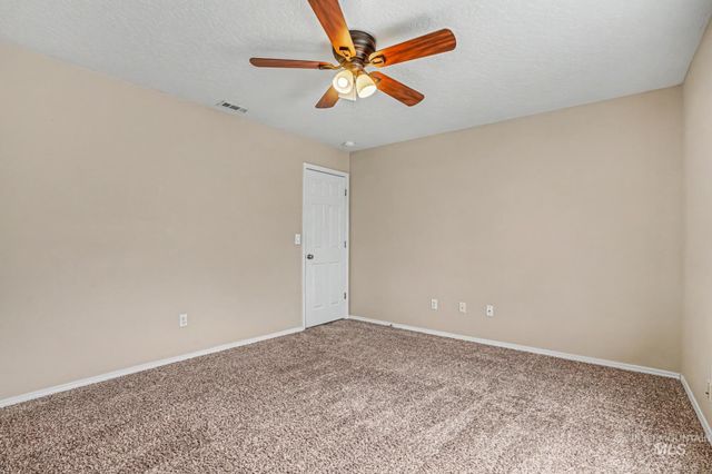 3004 Stone Creek St, Caldwell, ID 83605