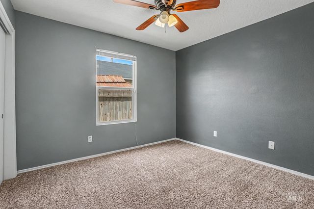 3004 Stone Creek St, Caldwell, ID 83605