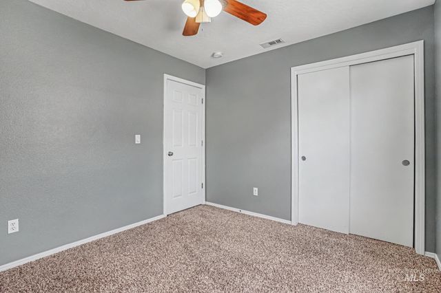 3004 Stone Creek St, Caldwell, ID 83605