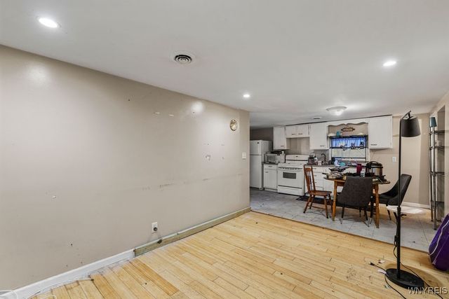 74 Houston Street, Buffalo, NY 14220