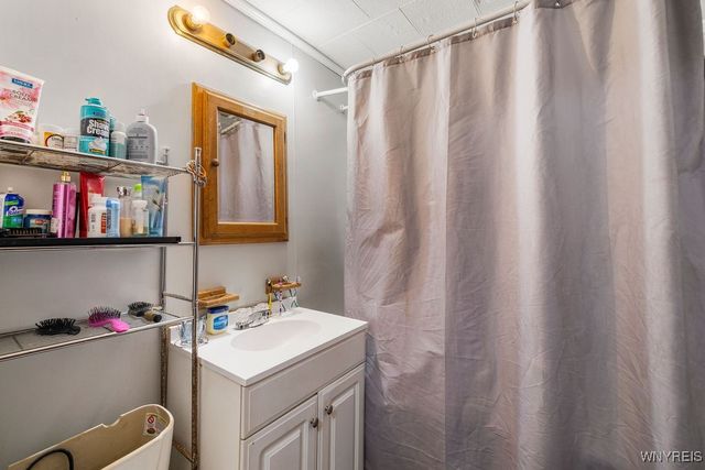 74 Houston Street, Buffalo, NY 14220