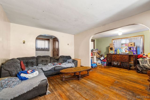 74 Houston Street, Buffalo, NY 14220