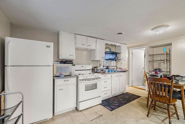 74 Houston Street, Buffalo, NY 14220