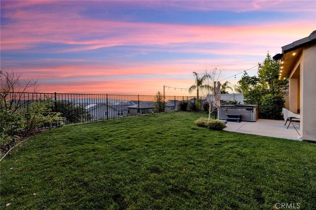 28427 Ascent, Saugus, CA 91350