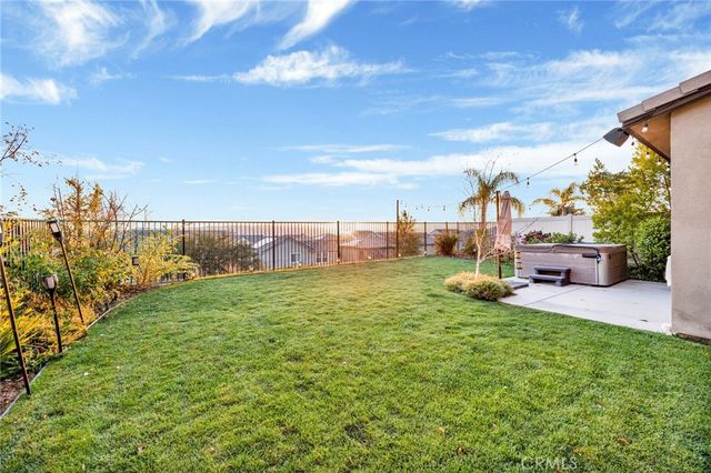 28427 Ascent, Saugus, CA 91350