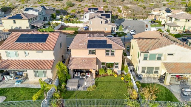 28427 Ascent, Saugus, CA 91350