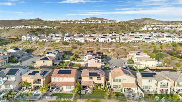 28427 Ascent, Saugus, CA 91350