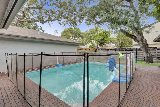 4108 N 49th Avenue 4108, Hollywood, FL 33021