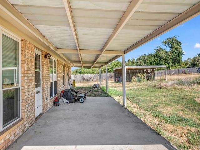 116 Butternut Court, Weatherford, TX 76088