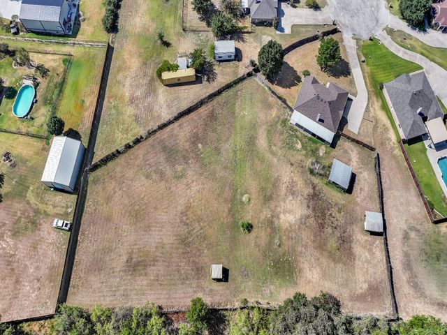 116 Butternut Court, Weatherford, TX 76088