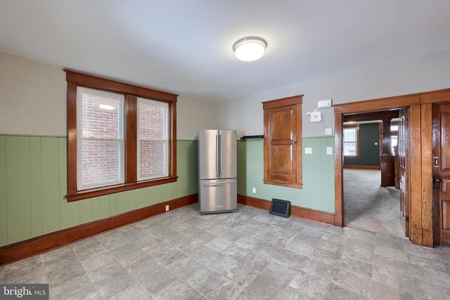 274 N MAIN ST, Red Lion, PA 17356