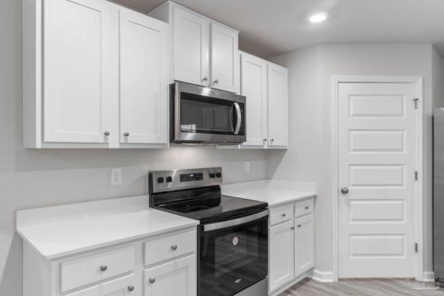 4770 Carl Booker Rd, Milton, FL 32583