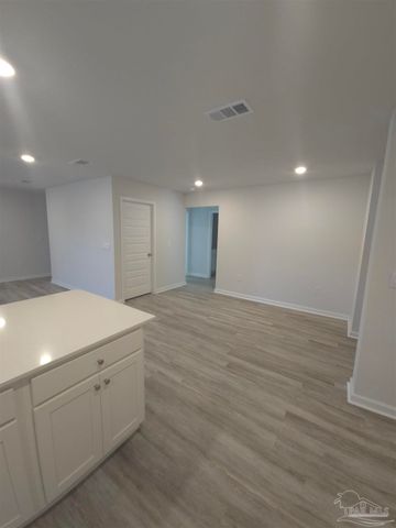 4770 Carl Booker Rd, Milton, FL 32583